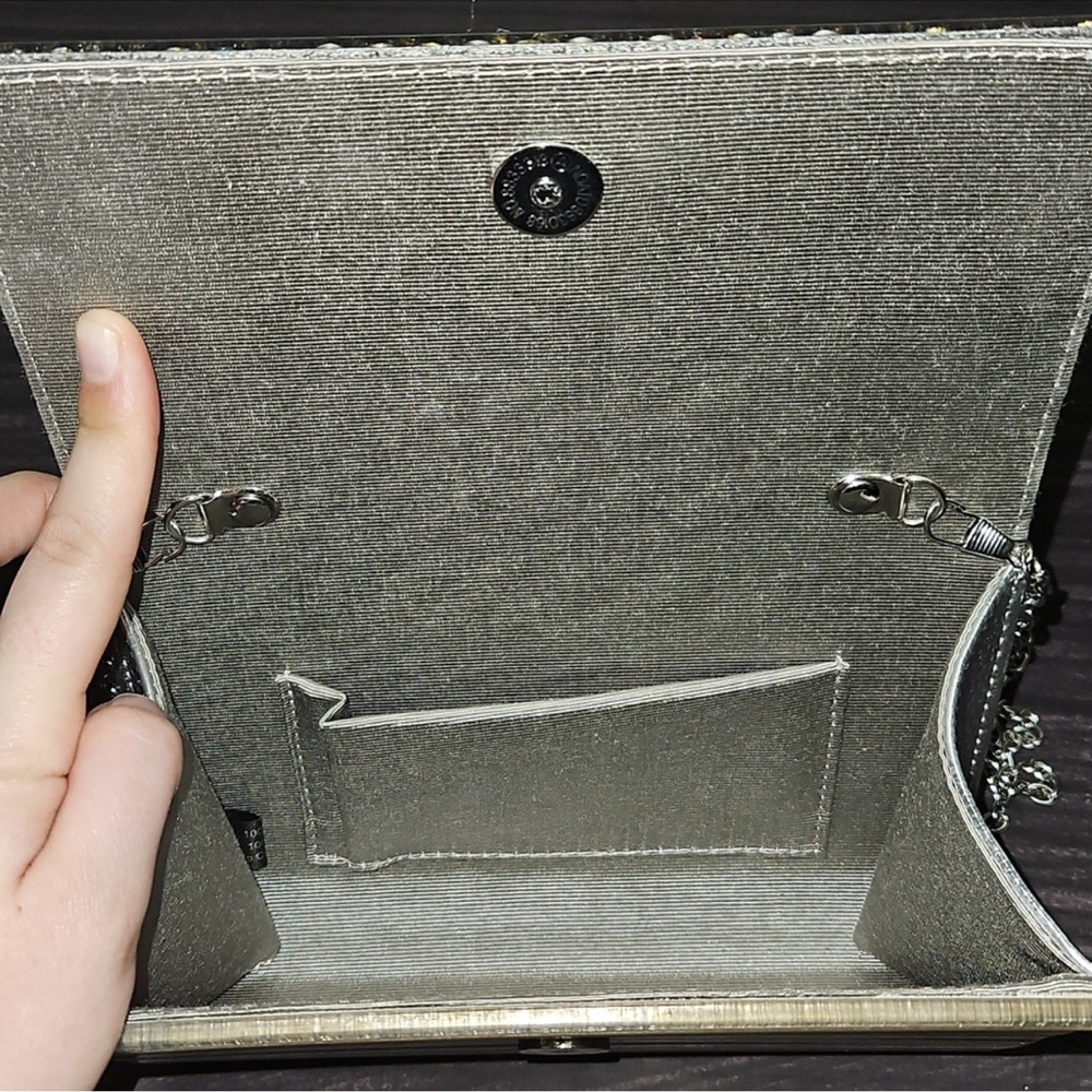 KURT GEIGER LONDON Crystals Acrylic /leather clutch/Crossbody - Picture 8 of 8